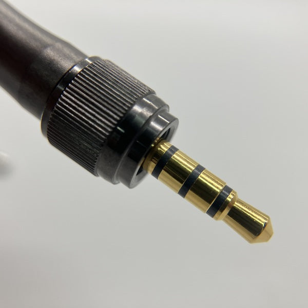 【中古】Iolite Screw4Mini-3.5mm (ヘッドホン専用ねじ込みロック型仕様) 250cm【日本橋】