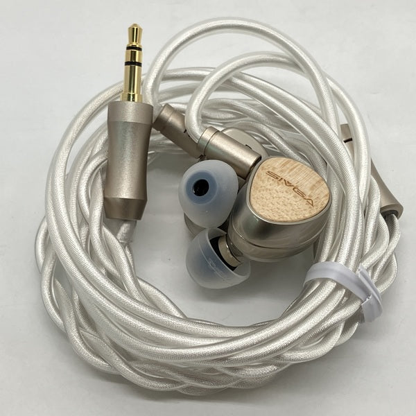 【中古】Que【日本橋】