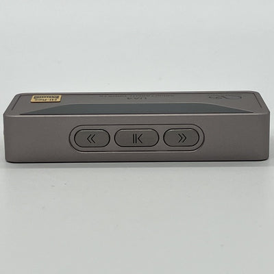 【中古】UA4 チタニウム【日本橋】