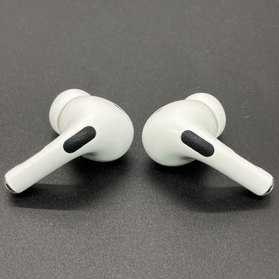 【中古】MagSafe充電ケース(USB-C)付きAirPods Pro(第2世代) MTJV3JA【秋葉原】