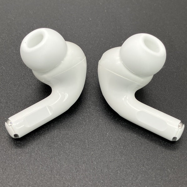 【中古】MagSafe充電ケース(USB-C)付きAirPods Pro(第2世代) MTJV3JA【秋葉原】