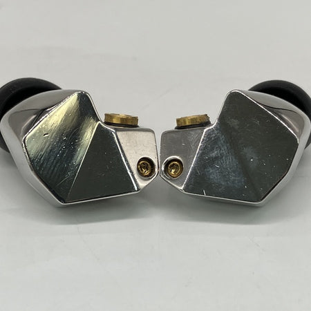 美品・ケーブル未使用】final Make1 (3BA) 廃盤希少モデル final