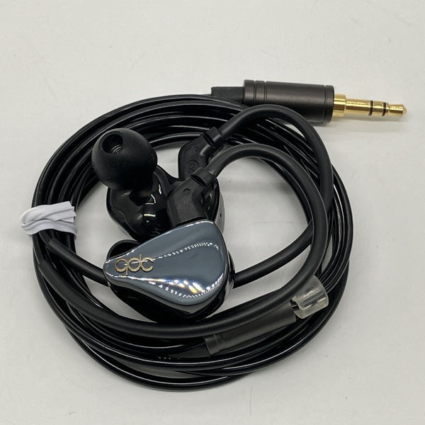 qdc SUPERIOR Piano Black キューディーシー 有線イヤホン qdc SUPERIOR Piano Black キューディーシー 有線イヤホン