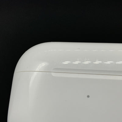 【中古】AirPods Pro (第2世代) 充電ケース (Lightning)【秋葉原】