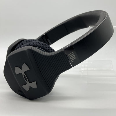 【中古】UA SPORT WIRELESS TRAIN ブラック 【UAONEARBTBLK】【秋葉原】