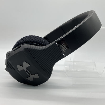 【中古】UA SPORT WIRELESS TRAIN ブラック 【UAONEARBTBLK】【秋葉原】