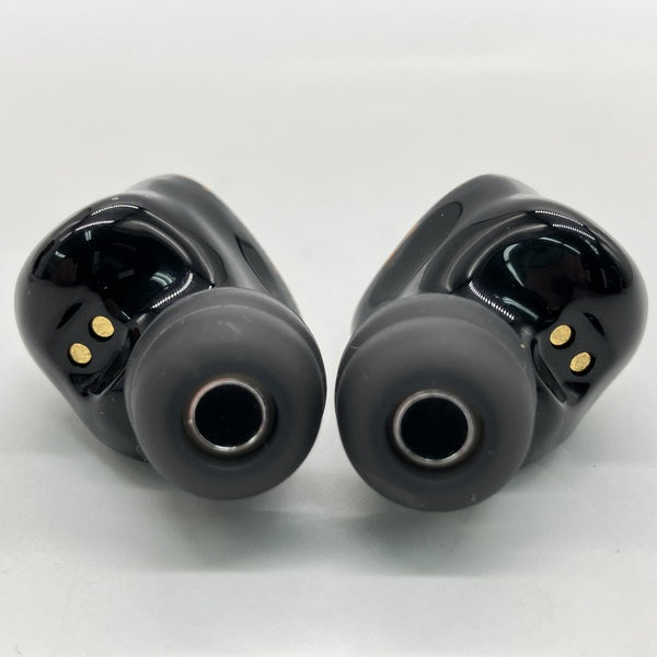 【極美品 】FoKus TRIUMPH NOB-FOKUSTRH-B Noble Audio FoKus Triumph [NOB-FOKUSTRH-B]｜新品通販フジヤ