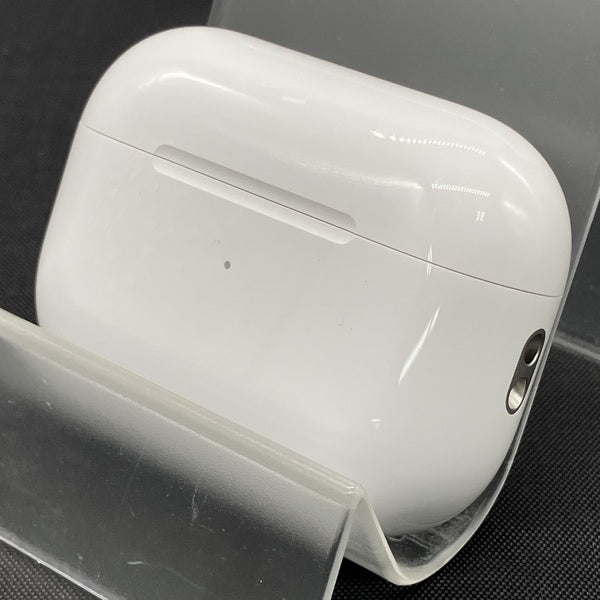【中古】MagSafe充電ケース(USB-C)付きAirPods Pro(第2世代) MTJV3JA【秋葉原】