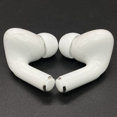 【中古】MagSafe充電ケース(USB-C)付きAirPods Pro(第2世代) MTJV3JA【秋葉原】