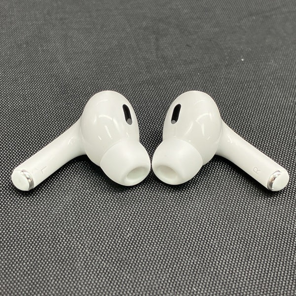 【中古】MagSafe充電ケース(USB-C)付きAirPods Pro(第2世代) MTJV3JA【日本橋】