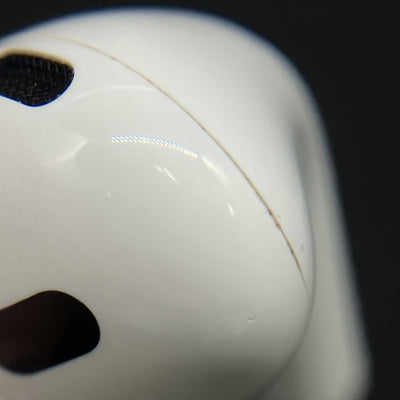 【中古】MagSafe充電ケース(USB-C)付きAirPods Pro(第2世代) MTJV3JA【日本橋】