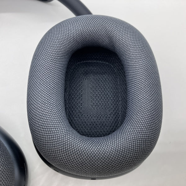 最新モデル/AirpodsMax/USB-C/ミッドナイト/MWW43ZA/A ブルートゥースヘッドホン AirPods Max(USB-C) ミッドナイト