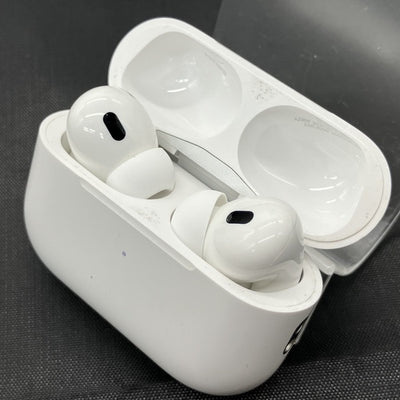 【中古】MagSafe充電ケース(USB-C)付きAirPods Pro(第2世代) MTJV3JA【秋葉原】