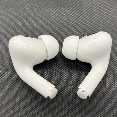 【中古】MagSafe充電ケース(USB-C)付きAirPods Pro(第2世代) MTJV3JA【秋葉原】