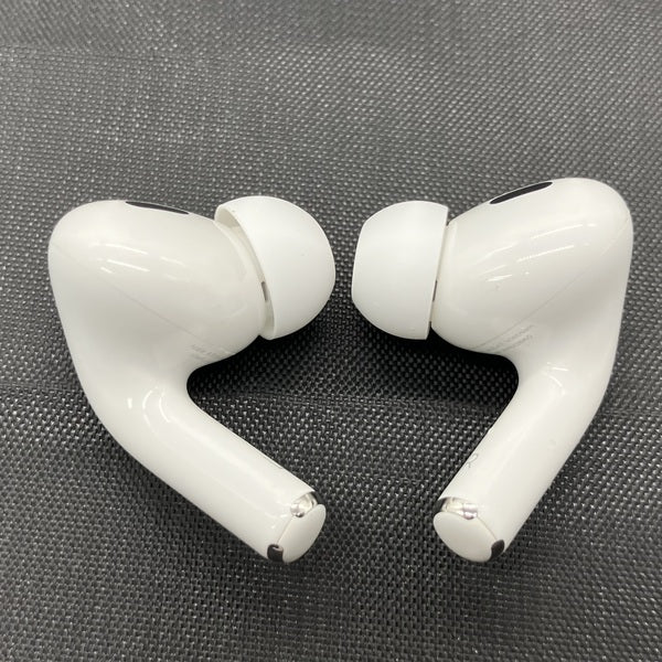 AirPods Pro 第2世代　USB-C 箱付き 中古 Apple 【中古】AirPods Pro (第2世代) MagSafe充電ケース(USB-C