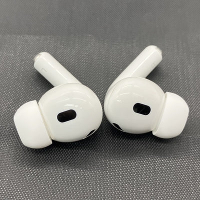 【中古】MagSafe充電ケース(USB-C)付きAirPods Pro(第2世代) MTJV3JA【秋葉原】