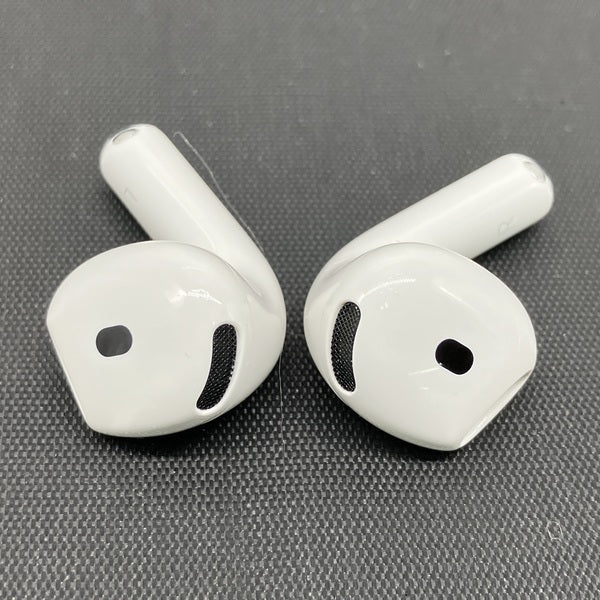 【中古】AirPods 4 MXP63J/A【秋葉原】