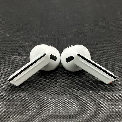 【中古】Galaxy Buds3 ホワイト 【SM-R530NZWAXJP】【秋葉原】