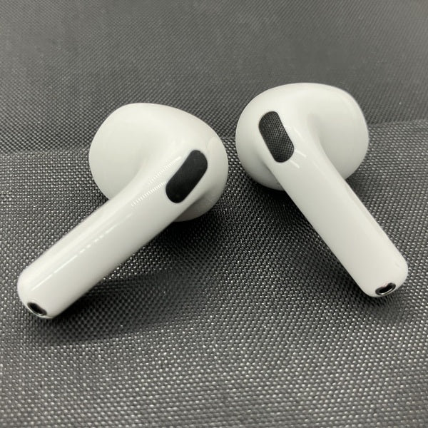 AirPods4 ホワイト MXP93J/A 楽天市場】Apple AirPods 4 アクティブノイズキャンセリング搭載
