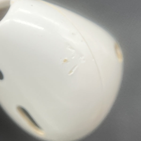 【中古】AirPods MMEF2JA【日本橋】