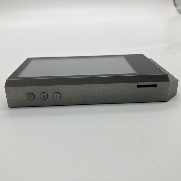 Astell&Kern AK240 256GB ガンメタル　おまけSD付き Astell&Kern AK240 256GB ガンメタル おまけSD付き