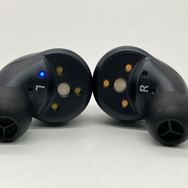 ［中古］Technics ワイヤレスイヤフォン EAH-AZ60-K Technics 【中古】EAH-AZ60 ブラック 【EAH-AZ60-K】【日本橋