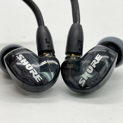 【中古】SE215 ブラック UNIケーブル付属 【SE215-K-UNI-A】【日本橋】