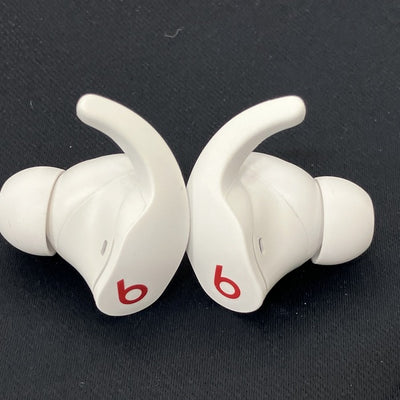 【中古】Beats Fit Pro ホワイト【秋葉原】