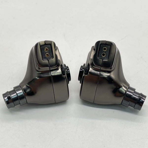 【中古】TITAN S グレー(ケーブル欠品)【日本橋】