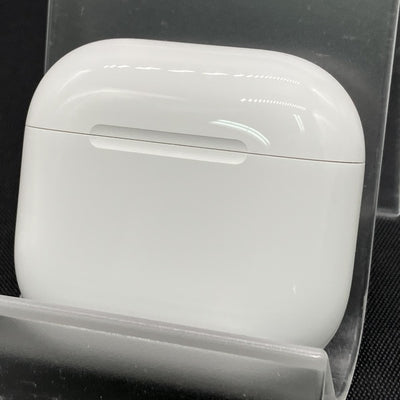 【中古】AirPods 4 MXP93J/A（アクティブノイズキャンセリング搭載）【秋葉原】
