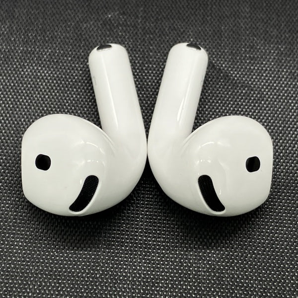 【中古】AirPods 4 MXP93J/A（アクティブノイズキャンセリング搭載）【秋葉原】