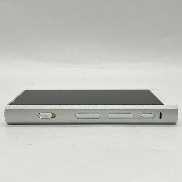 【中古】M300 - Silver【日本橋】