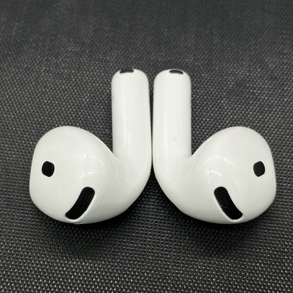 【中古】AirPods 4 MXP93J/A（アクティブノイズキャンセリング搭載）【日本橋】