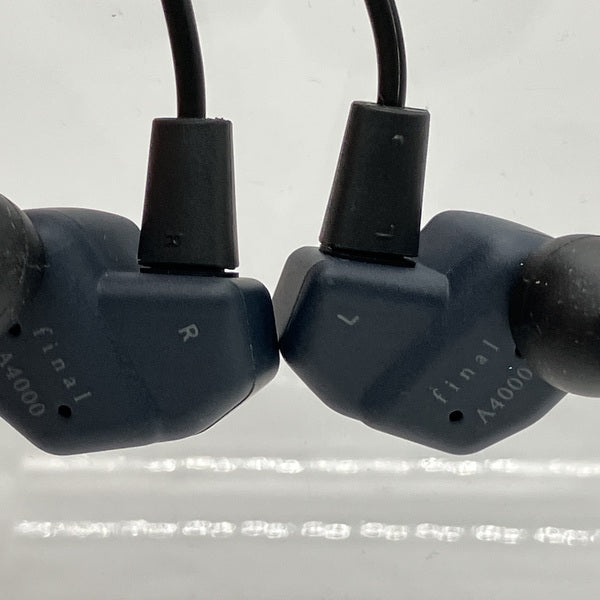final A4000 イヤホン ダークネイビー【美品】 final A4000 ダークネイビー イヤホン