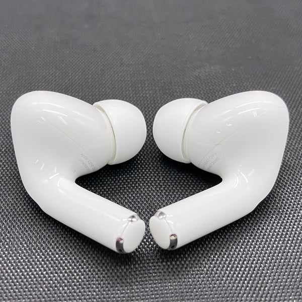 【中古】MagSafe充電ケース(USB-C)付きAirPods Pro(第2世代) MTJV3JA【名古屋】