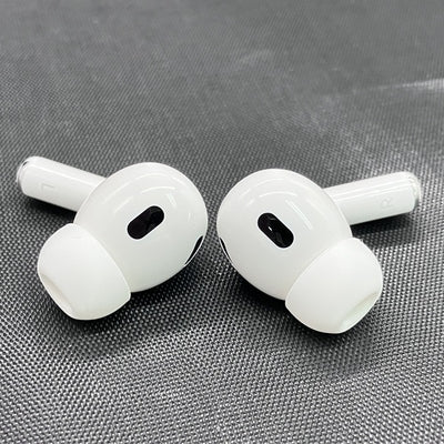 【中古】MagSafe充電ケース(USB-C)付きAirPods Pro(第2世代) MTJV3JA【名古屋】
