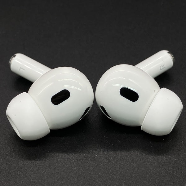 【中古】MagSafe充電ケース(USB-C)付きAirPods Pro(第2世代) MTJV3JA【秋葉原】