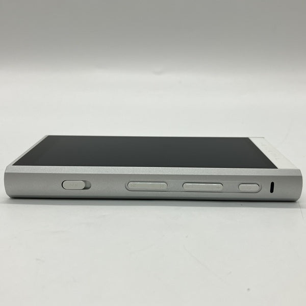 【中古】M300 - Silver【秋葉原】