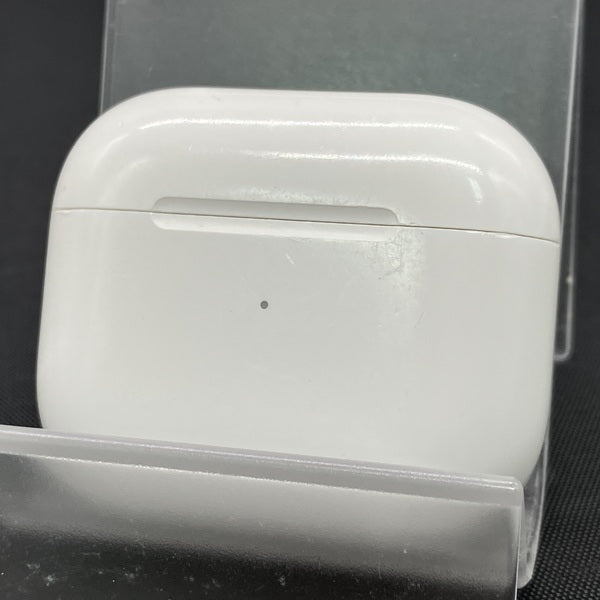 【中古】AirPods 充電ケース (第3世代)【秋葉原】