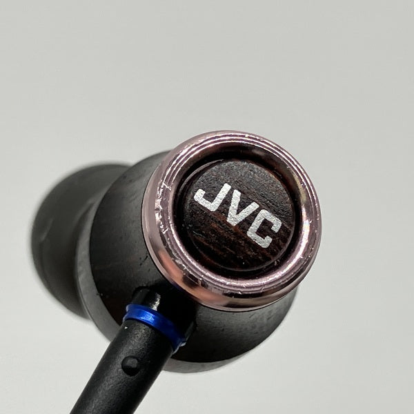 JVC HA-FW03　本日限定特価 Amazon.com: JVC HA-FW03 Class-S Wood Series in-Ear Earphones