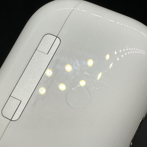 【中古】MagSafe充電ケース(USB-C)付きAirPods Pro(第2世代) MTJV3JA【日本橋】