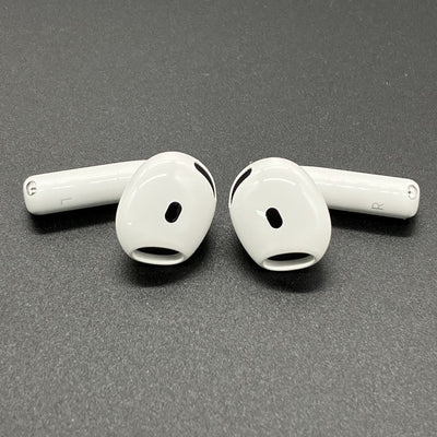 【中古】AirPods 4 MXP93J/A（アクティブノイズキャンセリング搭載）【秋葉原】