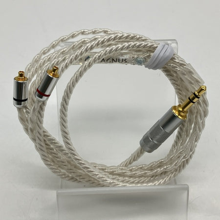 イヤホン wagnus frosty sheep mmcx WAGNUS. 【中古】Frosty Sheep 3.5mm3極 Shure MMCX type