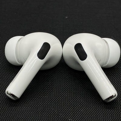 【中古】MagSafe充電ケース(USB-C)付きAirPods Pro(第2世代) MTJV3JA【秋葉原】