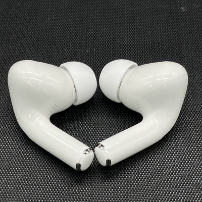 【中古】MagSafe充電ケース(USB-C)付きAirPods Pro(第2世代) MTJV3JA【秋葉原】