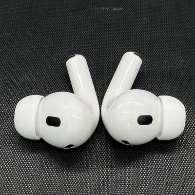 【中古】MagSafe充電ケース(USB-C)付きAirPods Pro(第2世代) MTJV3JA【秋葉原】