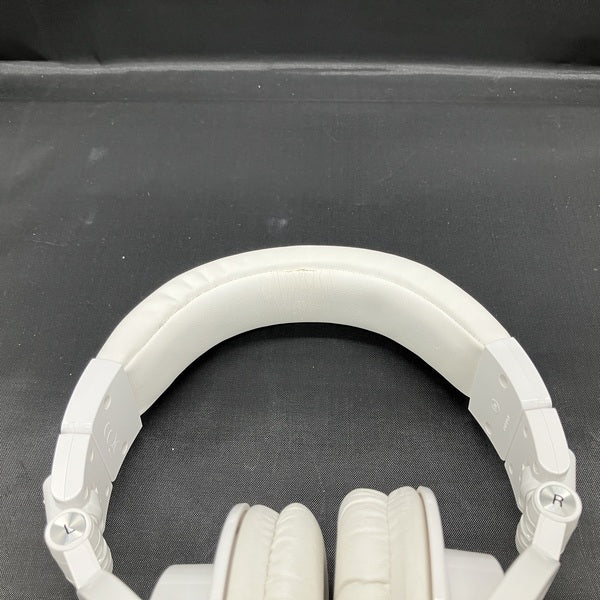 Audio-Technica ATH-M50xホワイトヘッドホン Amazon.com: Audio-Technica ATH-M50xWH Professional Studio