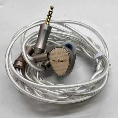 【中古】Que【日本橋】