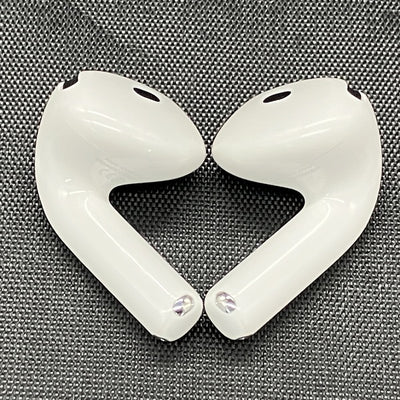 【中古】AirPods 4 MXP93J/A（アクティブノイズキャンセリング搭載）【秋葉原】