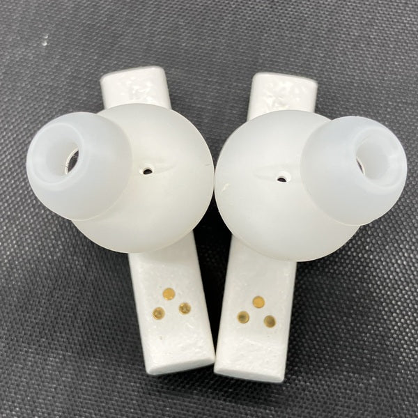 【中古】ZE8000 ホワイト 【FI-ZE8DPLTW-WHITE】【秋葉原】